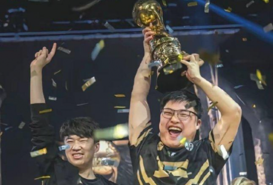 uzi最新比赛视频